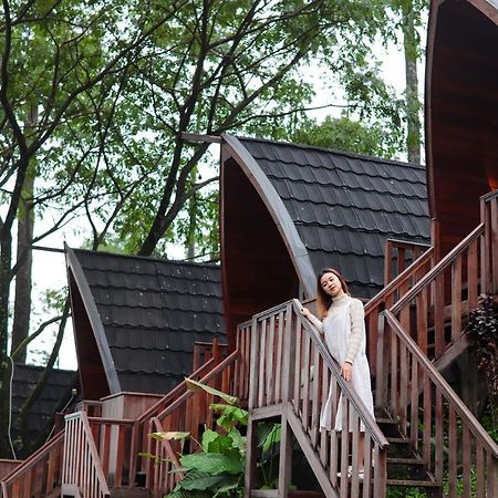 Welirang Forest Pacet Villa Mojokerto Eksteriør billede